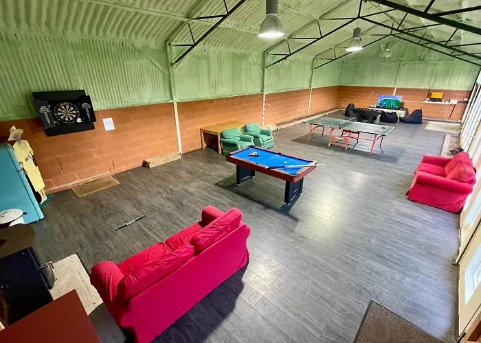 Country Retreat, Hot Tub, Games Room, Dog Friendly