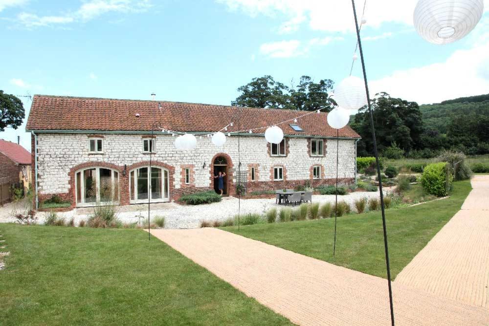 Country Retreat, Hot Tub, Games Room, Dog Friendly *