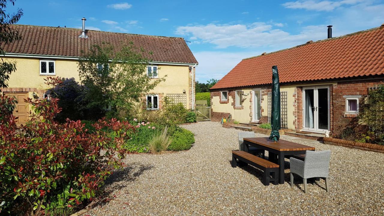 Country Retreat, Hot Tub, Games Room, Dog Friendly * Ganton